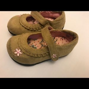 Pink and brown flower shoes